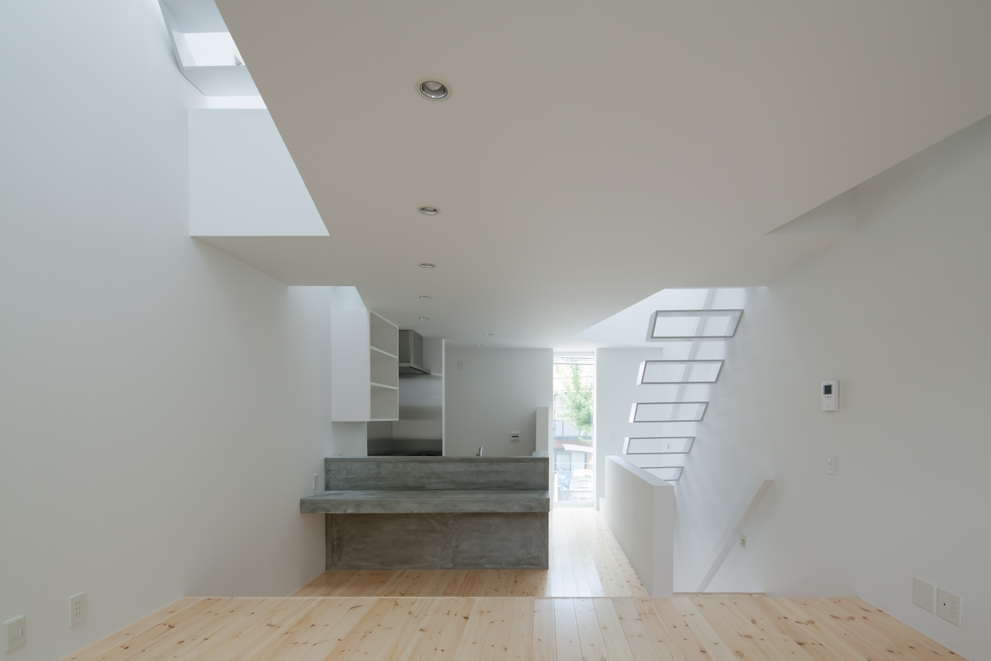 House in Tamatsu-architizer